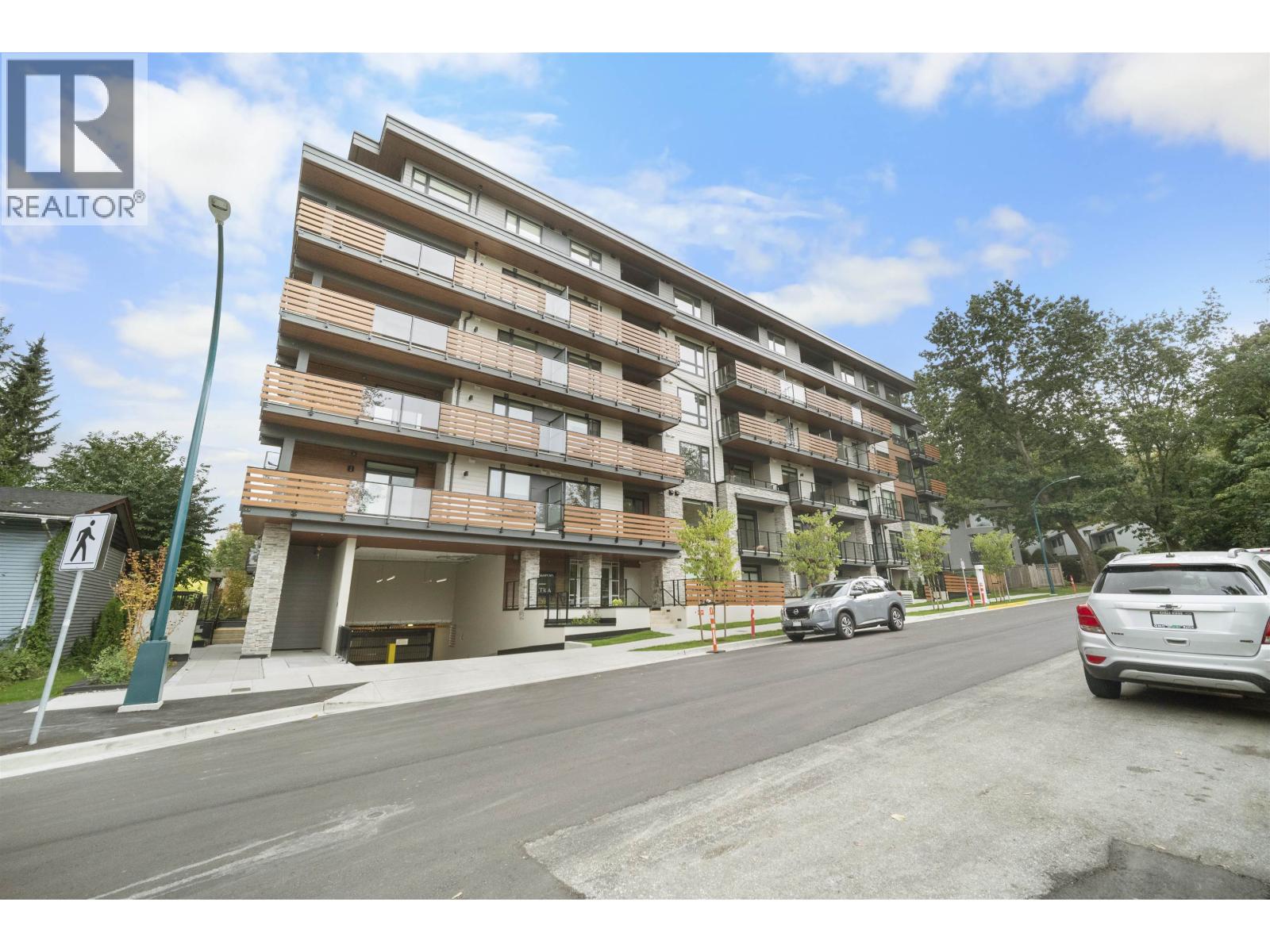 410 150 James Road, Port Moody, British Columbia  V3H 0N7 - Photo 2 - R3052057