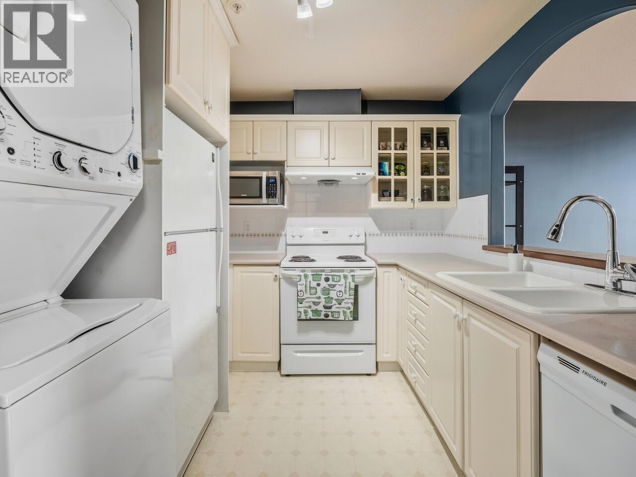 416 5900 Dover Crescent, Richmond, British Columbia  V7C 5R9 - Photo 11 - R3060470