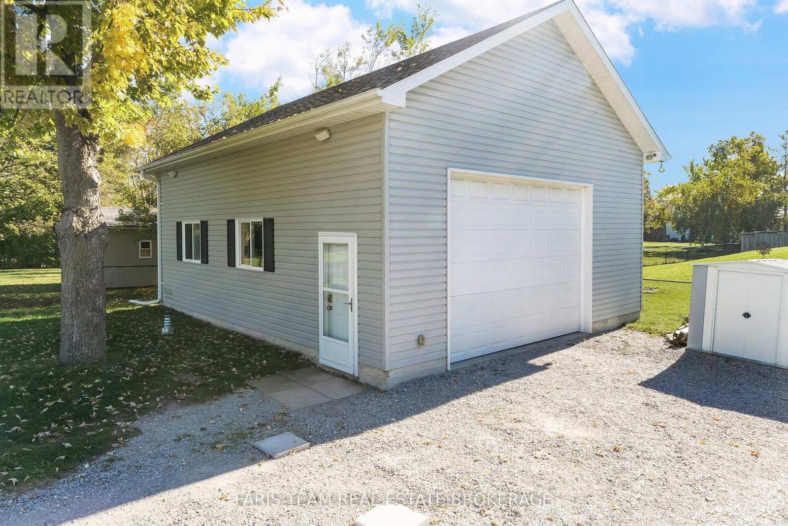 2275 Webb Street, Innisfil, Ontario  L9S 1K6 - Photo 29 - N12474587