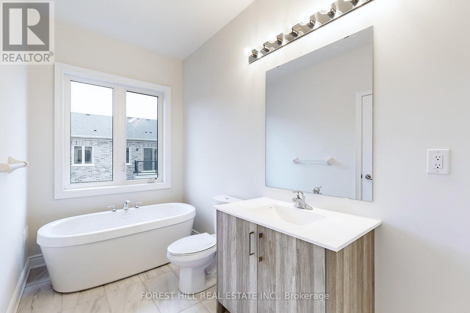220 Tennant Circle, Vaughan, Ontario  L4H 5L5 - Photo 16 - N12474613