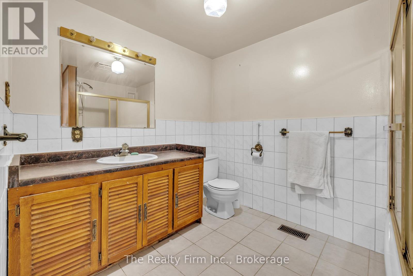 319 Robinson Street, Woodstock, Ontario  N4S 3B8 - Photo 25 - X12474705