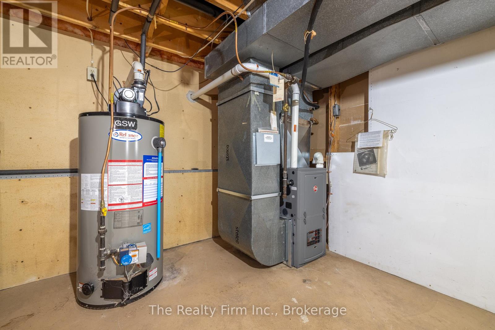 319 Robinson Street, Woodstock, Ontario  N4S 3B8 - Photo 27 - X12474705
