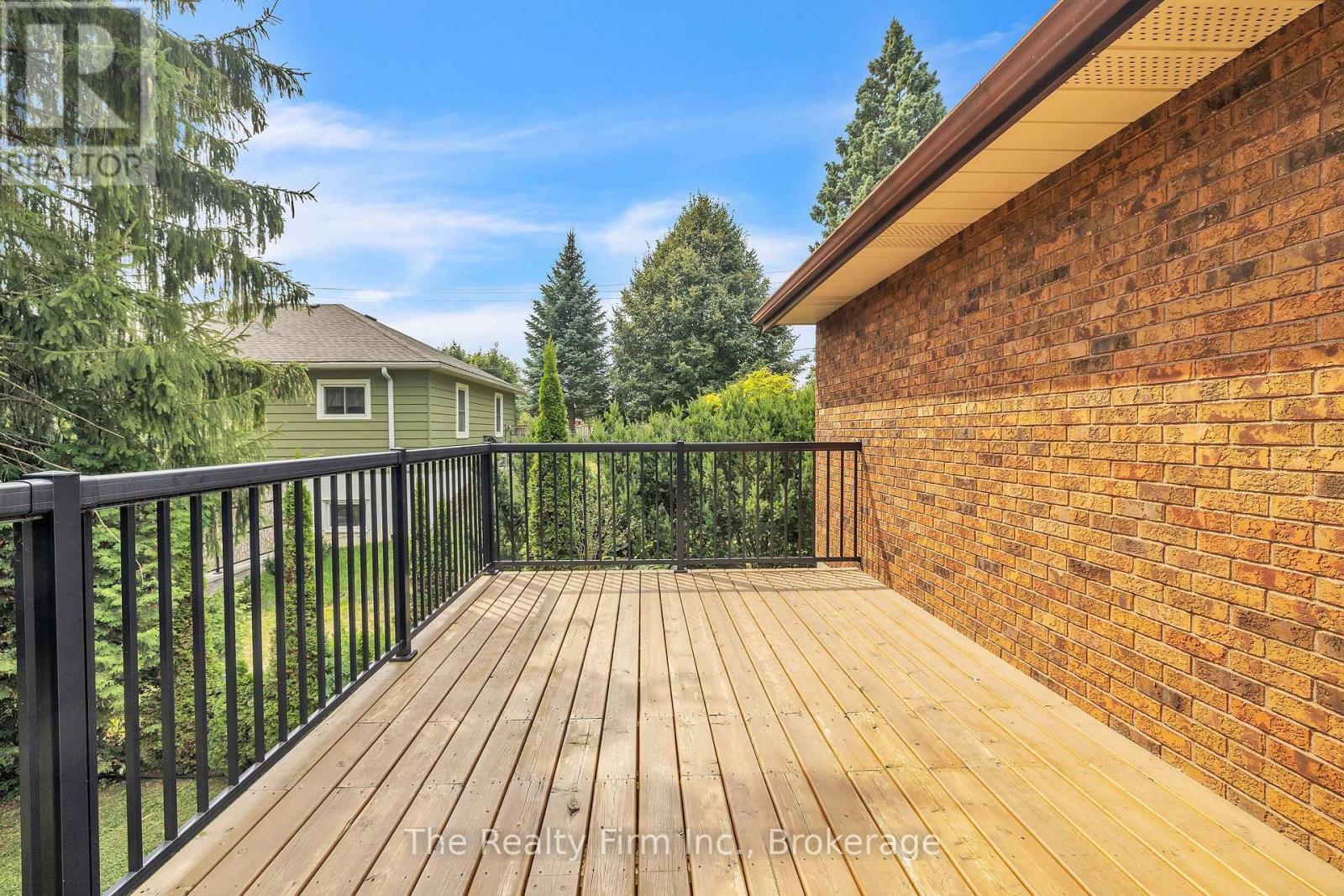319 Robinson Street, Woodstock, Ontario  N4S 3B8 - Photo 31 - X12474705