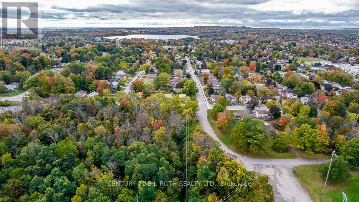 548 Taylor Drive, Midland, Ontario  L4R 0E2 - Photo 17 - S12474580