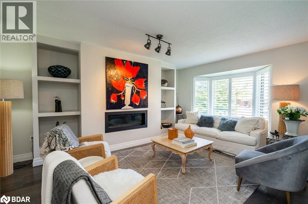 1 Lilac Lane, Midhurst, Ontario  L9X 0N4 - Photo 2 - 40781191