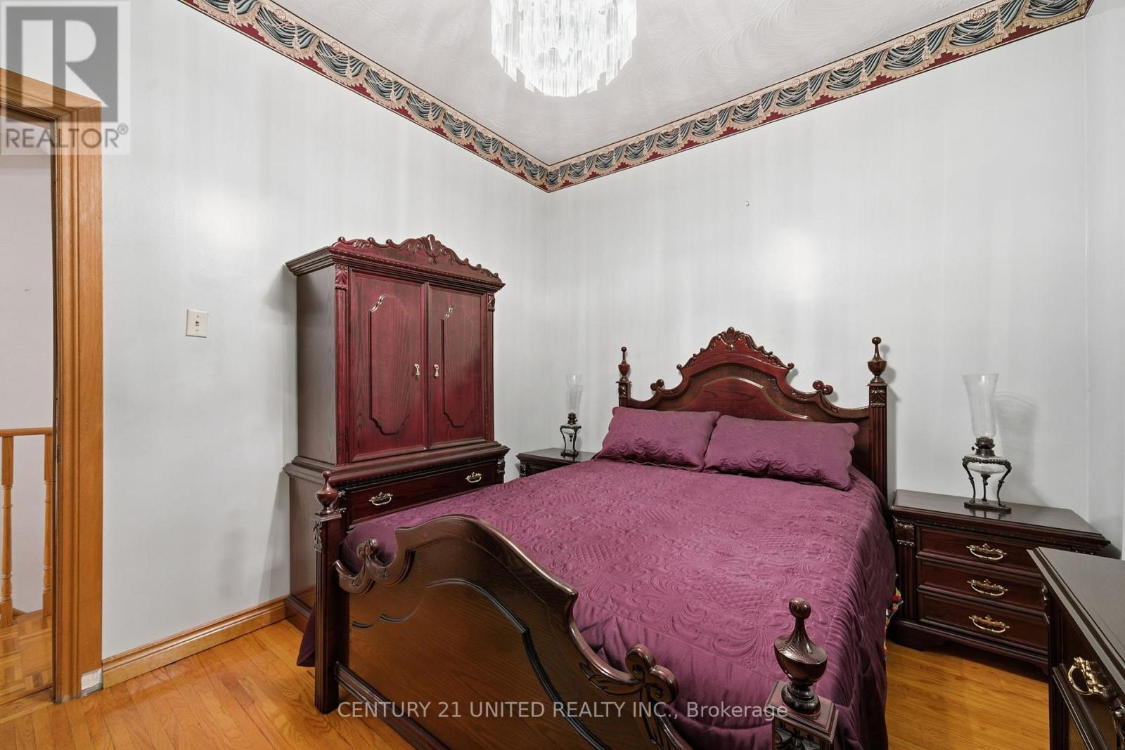 226 Palmerston Avenue, Toronto, Ontario M6J 2J4 - Photo 11 - C12474713