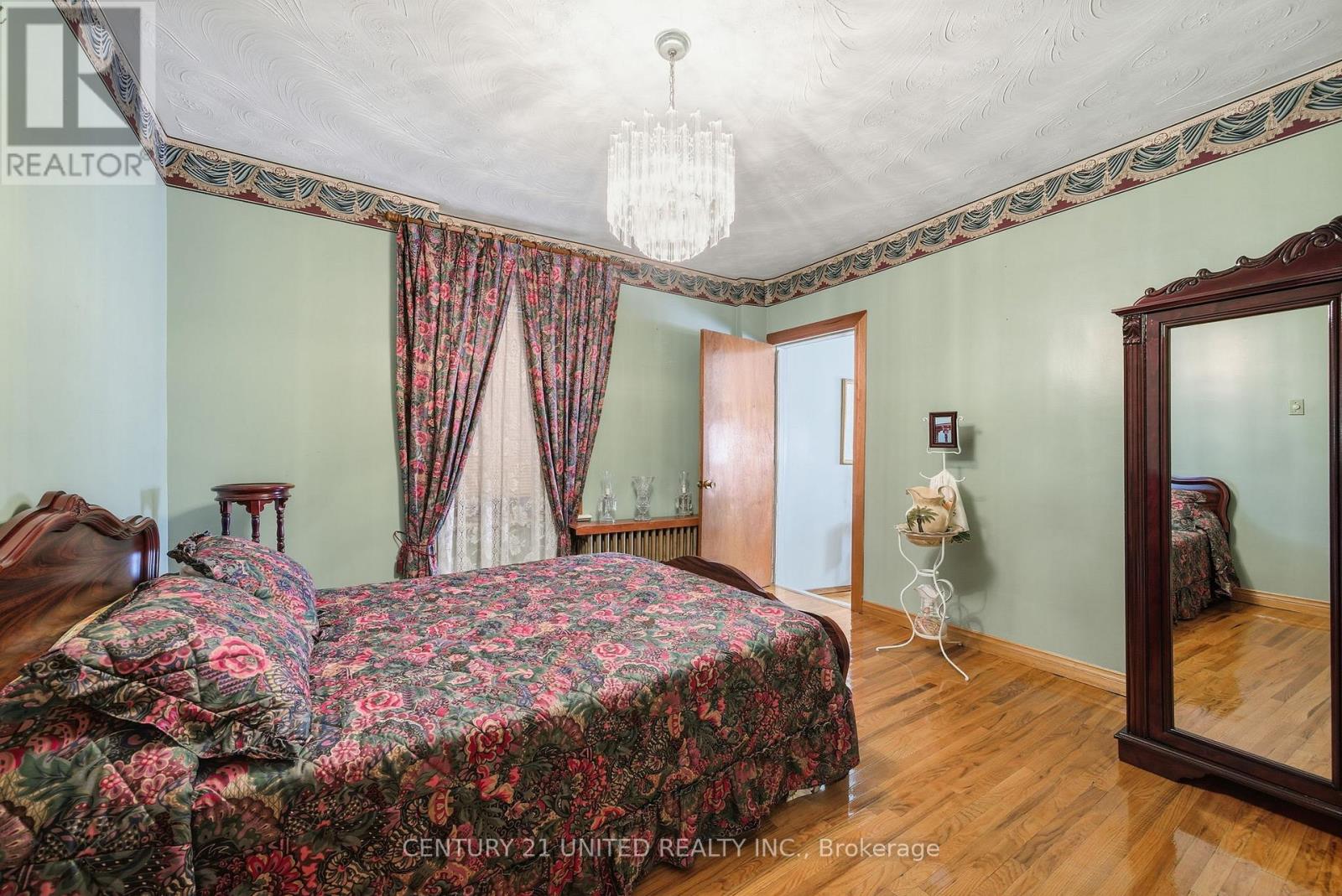 226 Palmerston Avenue, Toronto, Ontario M6J 2J4 - Photo 17 - C12474713