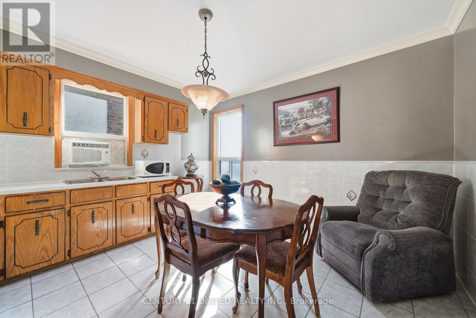 226 Palmerston Avenue, Toronto, Ontario M6J 2J4 - Photo 22 - C12474713