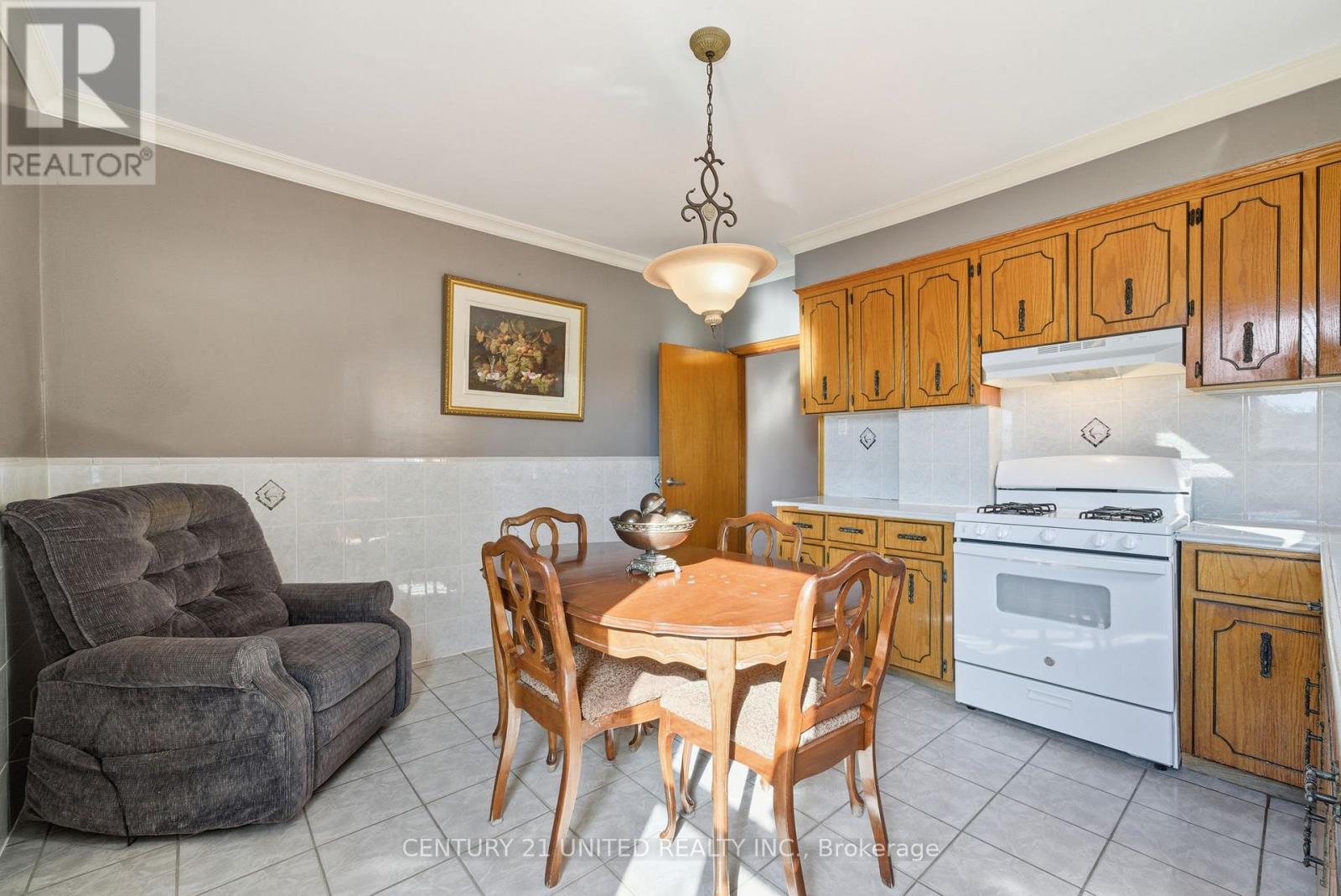 226 Palmerston Avenue, Toronto, Ontario M6J 2J4 - Photo 24 - C12474713