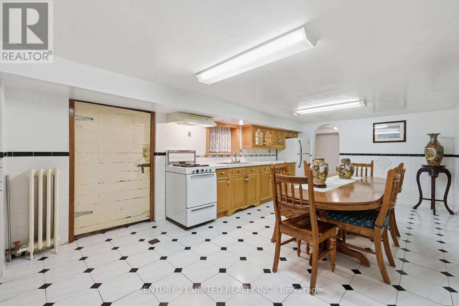 226 Palmerston Avenue, Toronto, Ontario M6J 2J4 - Photo 36 - C12474713