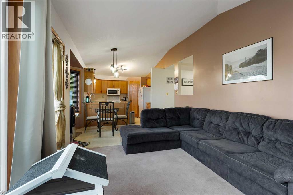 1114 24 Avenue, Coaldale, Alberta  T1M 1P2 - Photo 11 - A2265803
