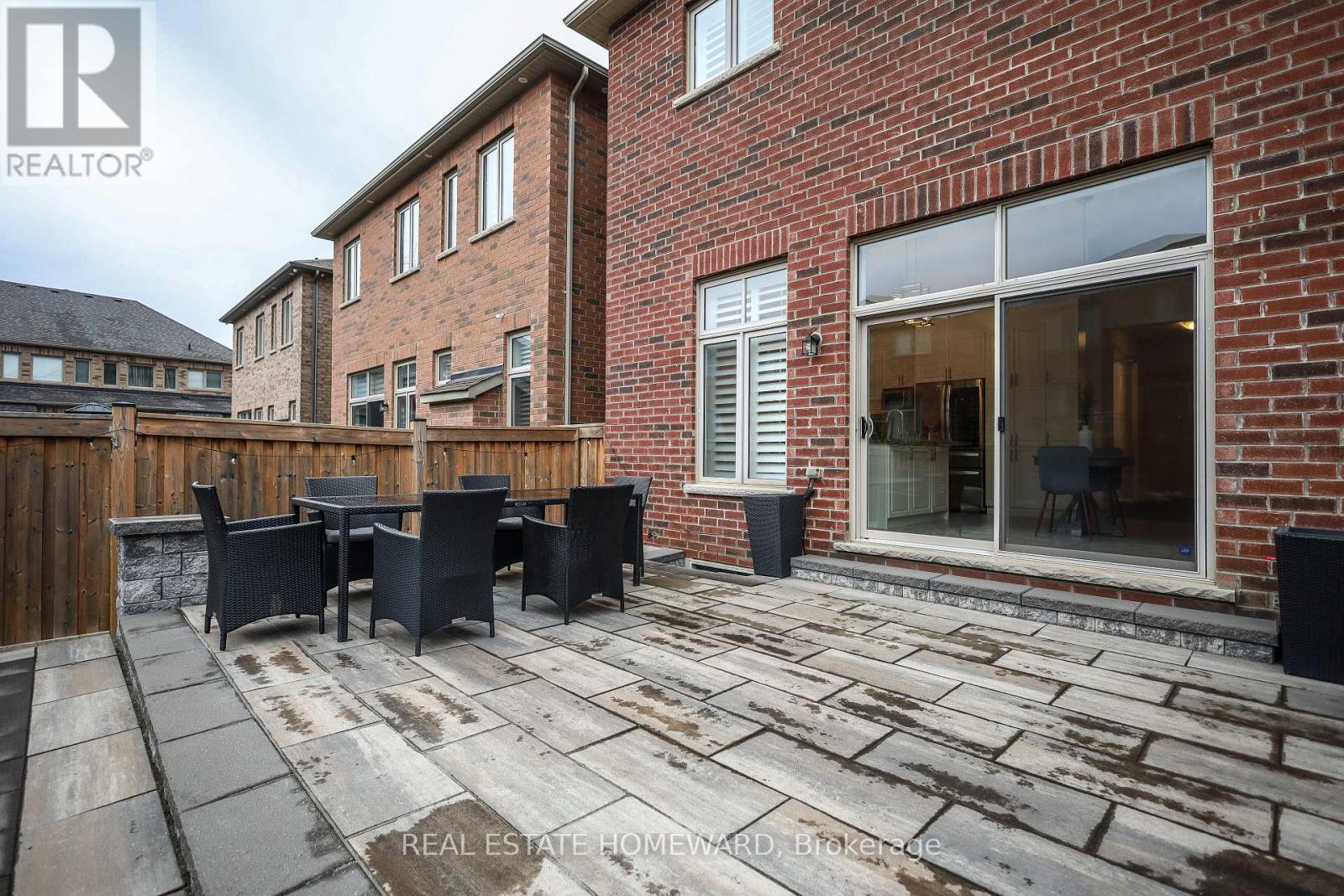 9 Dancing Waters Road, Brampton, Ontario  L6Y 6B5 - Photo 37 - W12474556