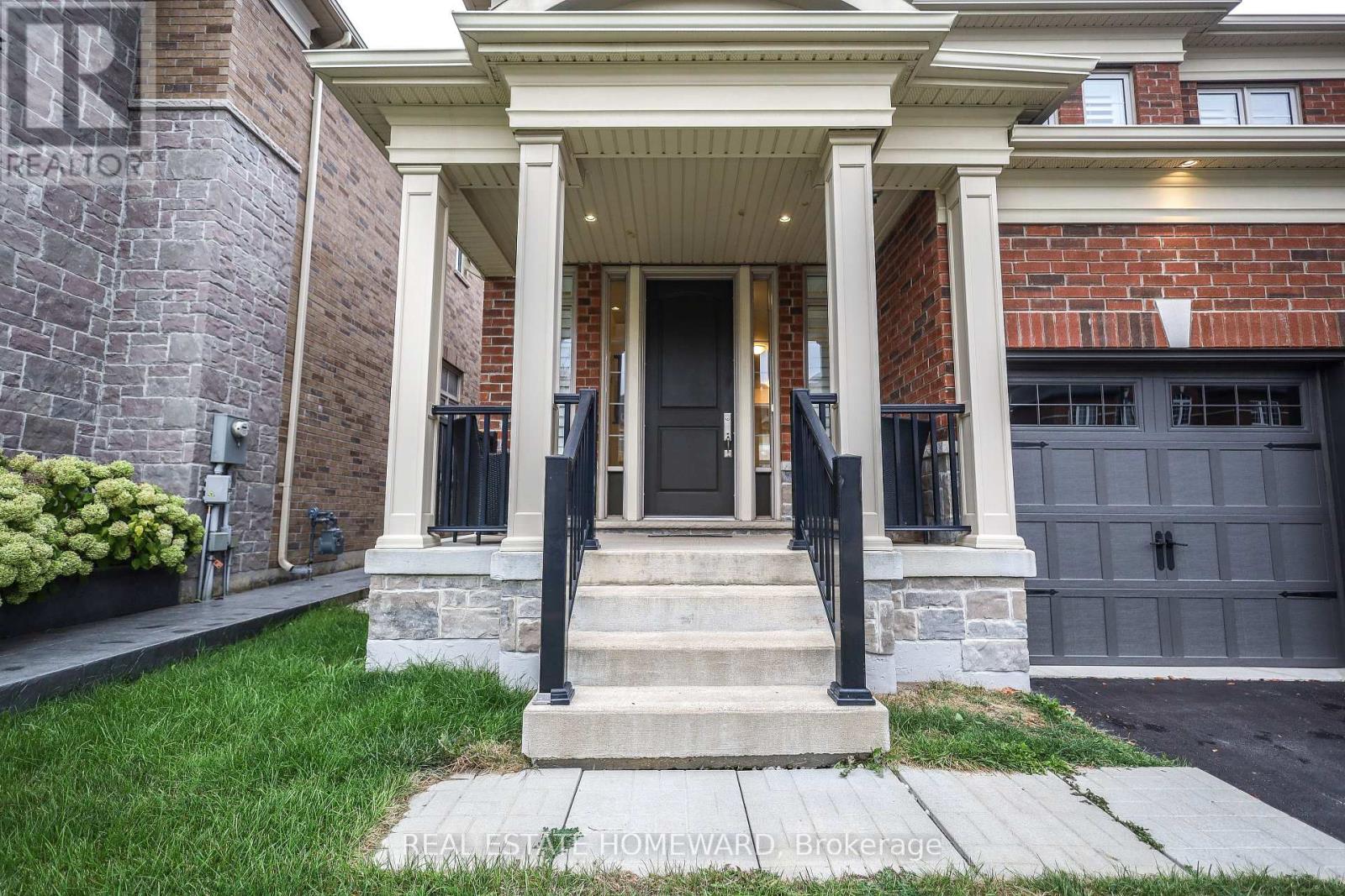 9 Dancing Waters Road, Brampton, Ontario  L6Y 6B5 - Photo 4 - W12474556