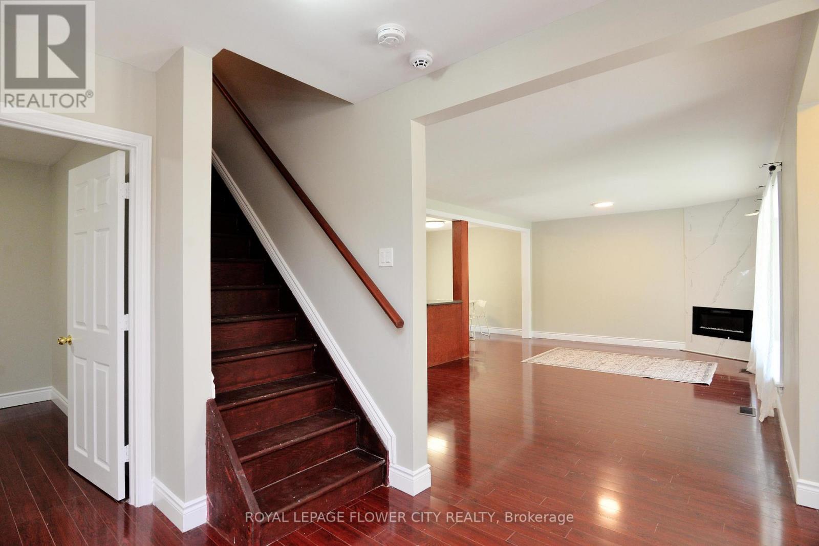 15790 Mississauga Road, Caledon, Ontario  L7C 1W8 - Photo 12 - W12474575
