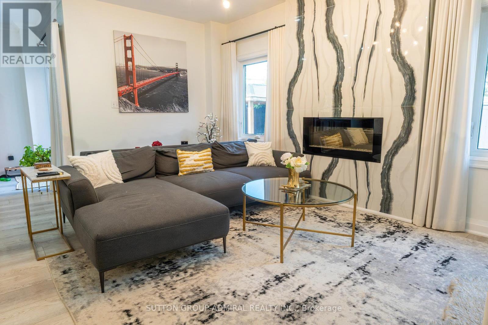 2415 Valley Heights Crescent, Oakville, Ontario  L6H 6X2 - Photo 15 - W12474576