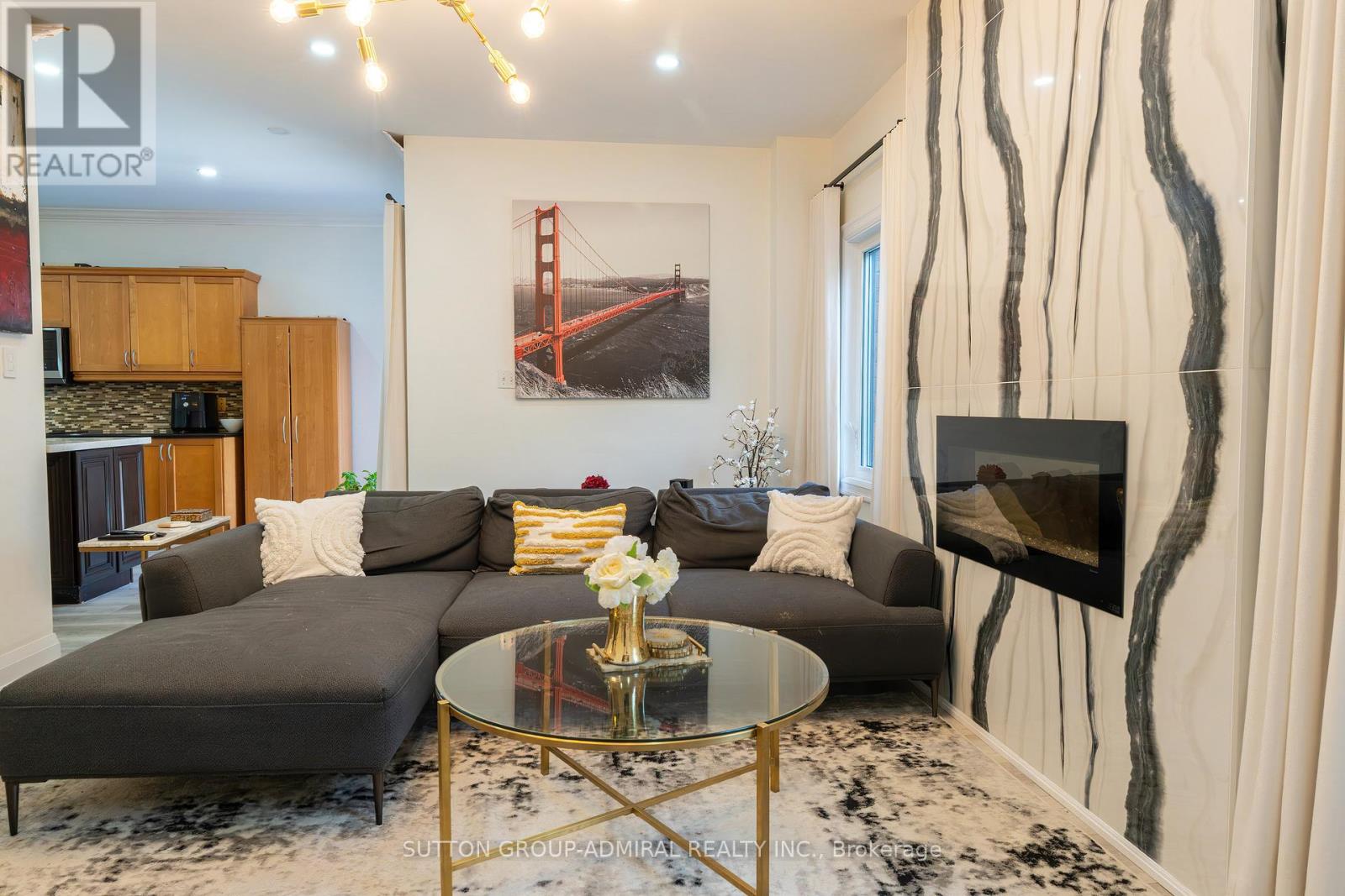 2415 Valley Heights Crescent, Oakville, Ontario  L6H 6X2 - Photo 17 - W12474576