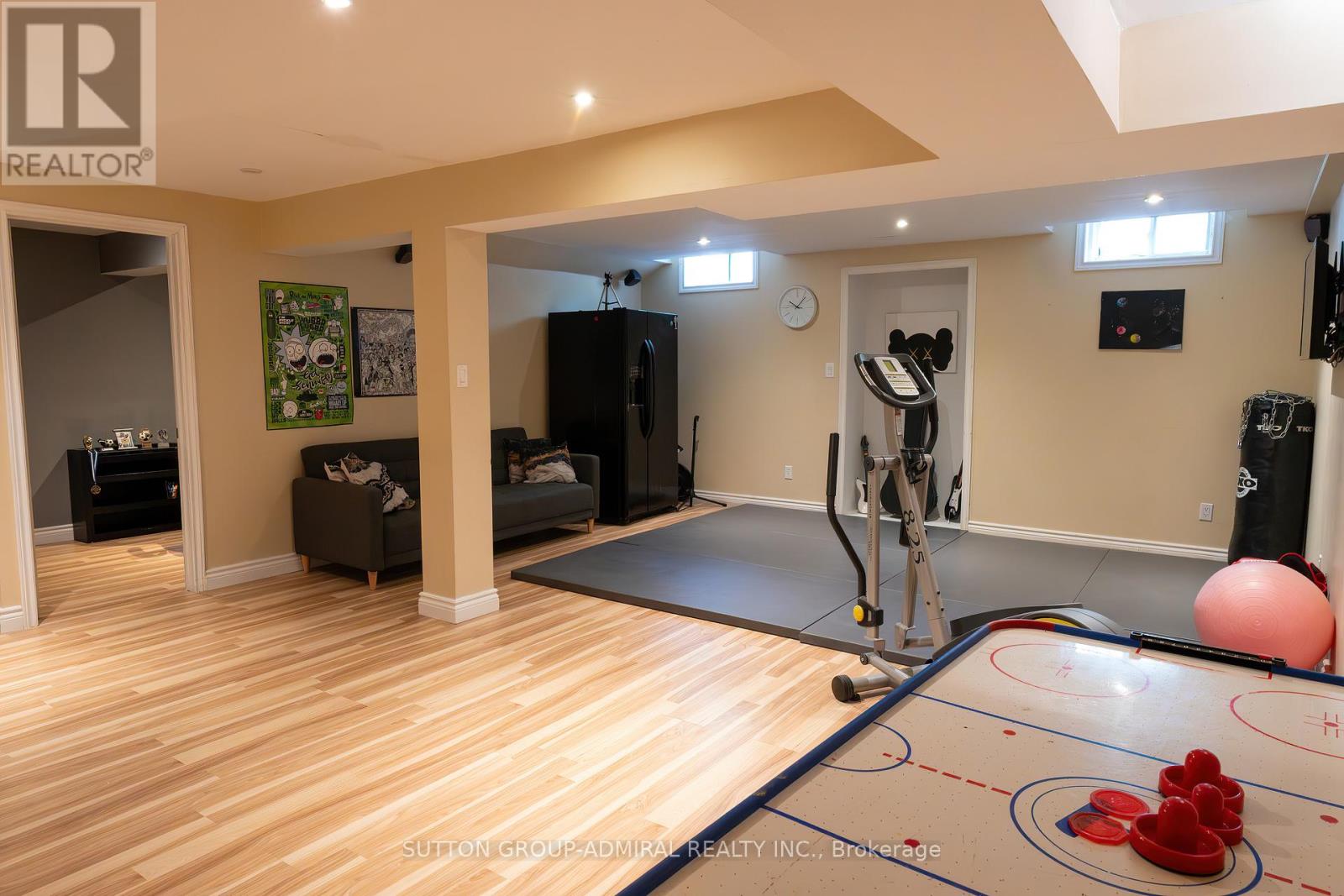 2415 Valley Heights Crescent, Oakville, Ontario  L6H 6X2 - Photo 33 - W12474576