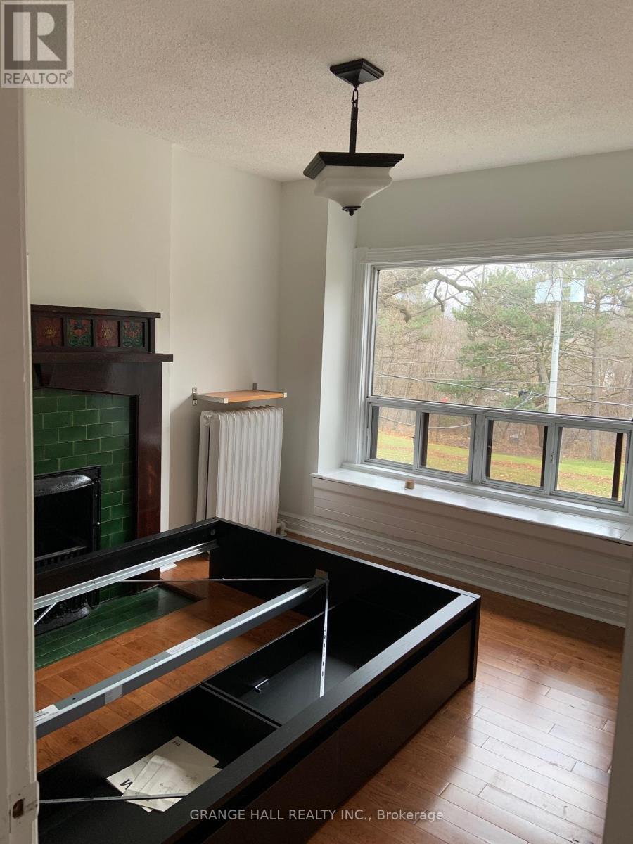 189 Parkside Drive, Toronto, Ontario  M6R 2Z1 - Photo 21 - W12474589