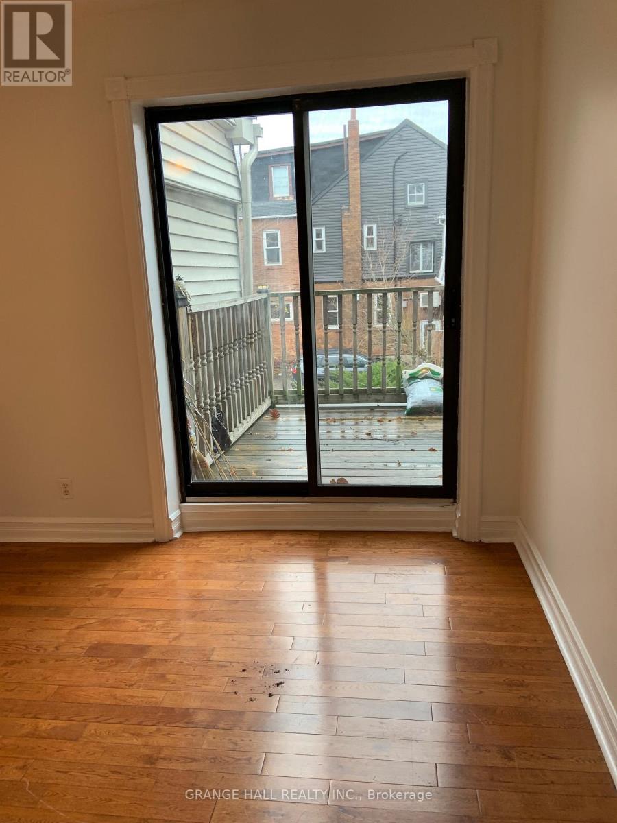 189 Parkside Drive, Toronto, Ontario  M6R 2Z1 - Photo 23 - W12474589