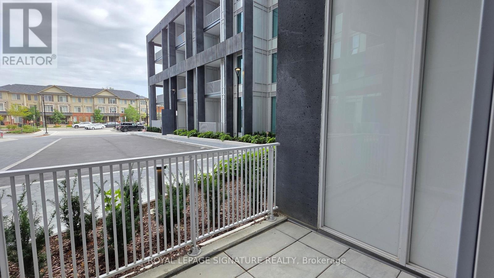 101 - 3240 William Coltson Avenue, Oakville, Ontario  L6H 0X1 - Photo 17 - W12474590