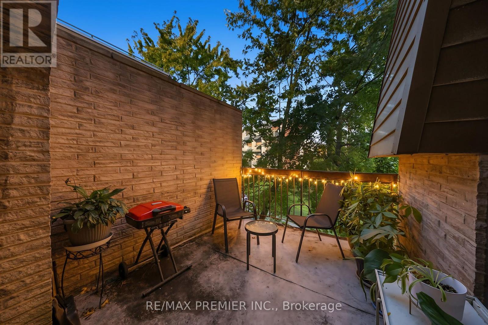 209 - 2095 Roche Court, Mississauga, Ontario  L5K 2C8 - Photo 25 - W12474630