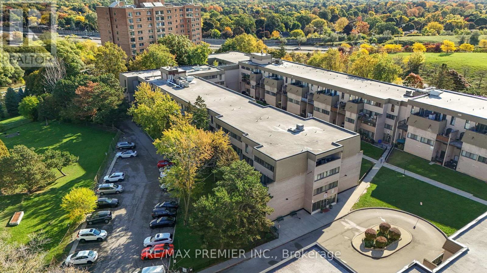 209 - 2095 Roche Court, Mississauga, Ontario  L5K 2C8 - Photo 26 - W12474630
