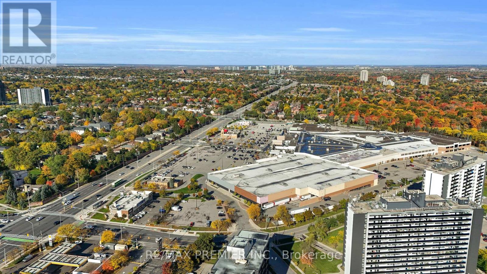 209 - 2095 Roche Court, Mississauga, Ontario  L5K 2C8 - Photo 31 - W12474630