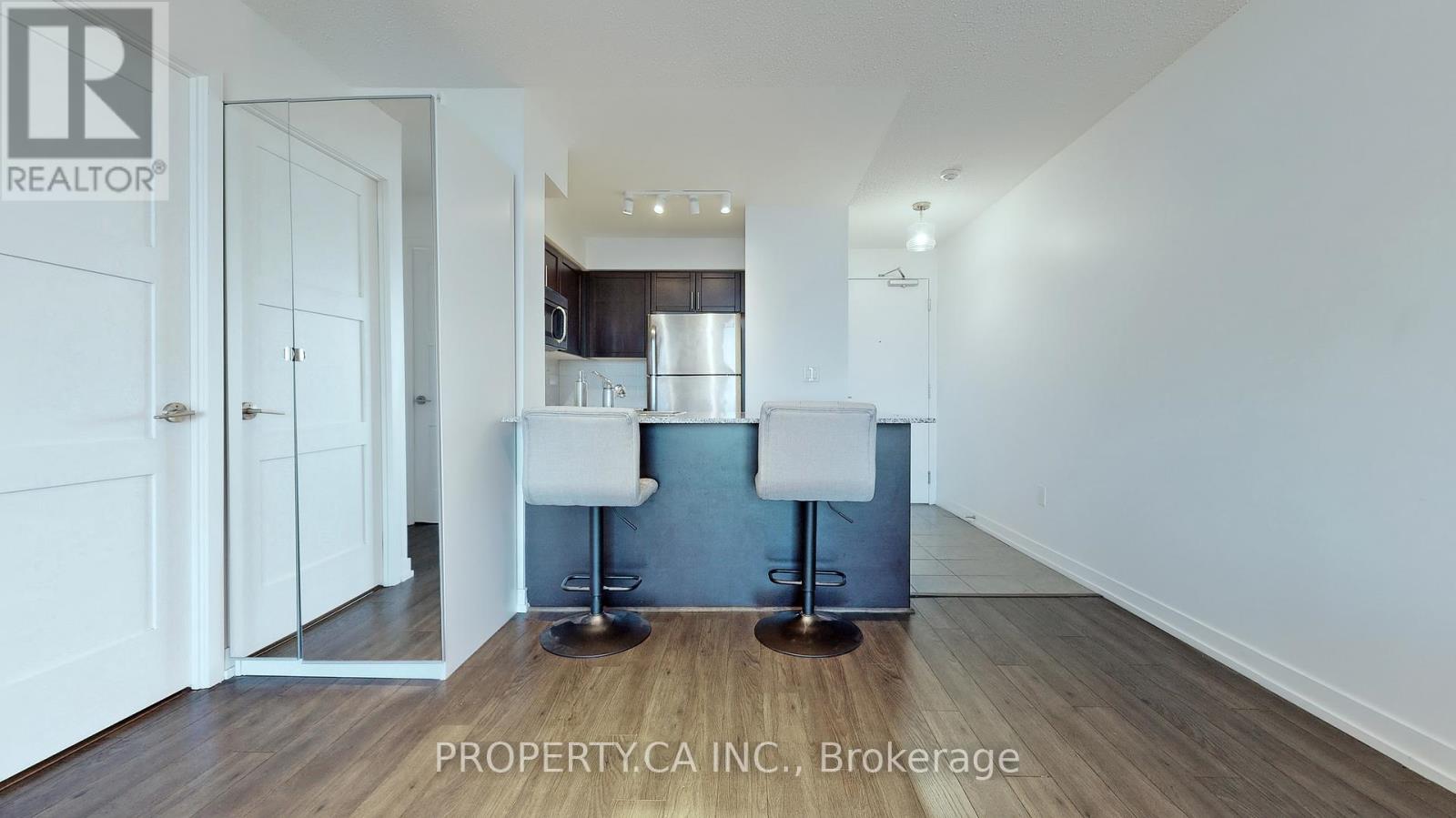 711 - 812 Lansdowne Avenue, Toronto, Ontario  M6H 4K5 - Photo 16 - W12474649
