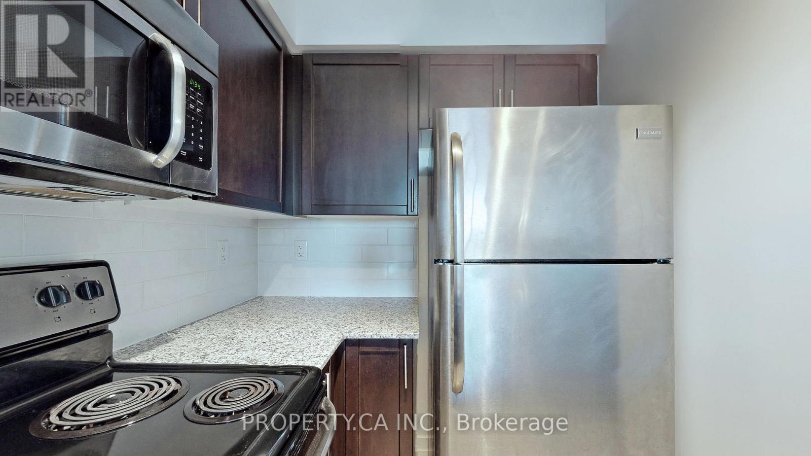 711 - 812 Lansdowne Avenue, Toronto, Ontario  M6H 4K5 - Photo 20 - W12474649