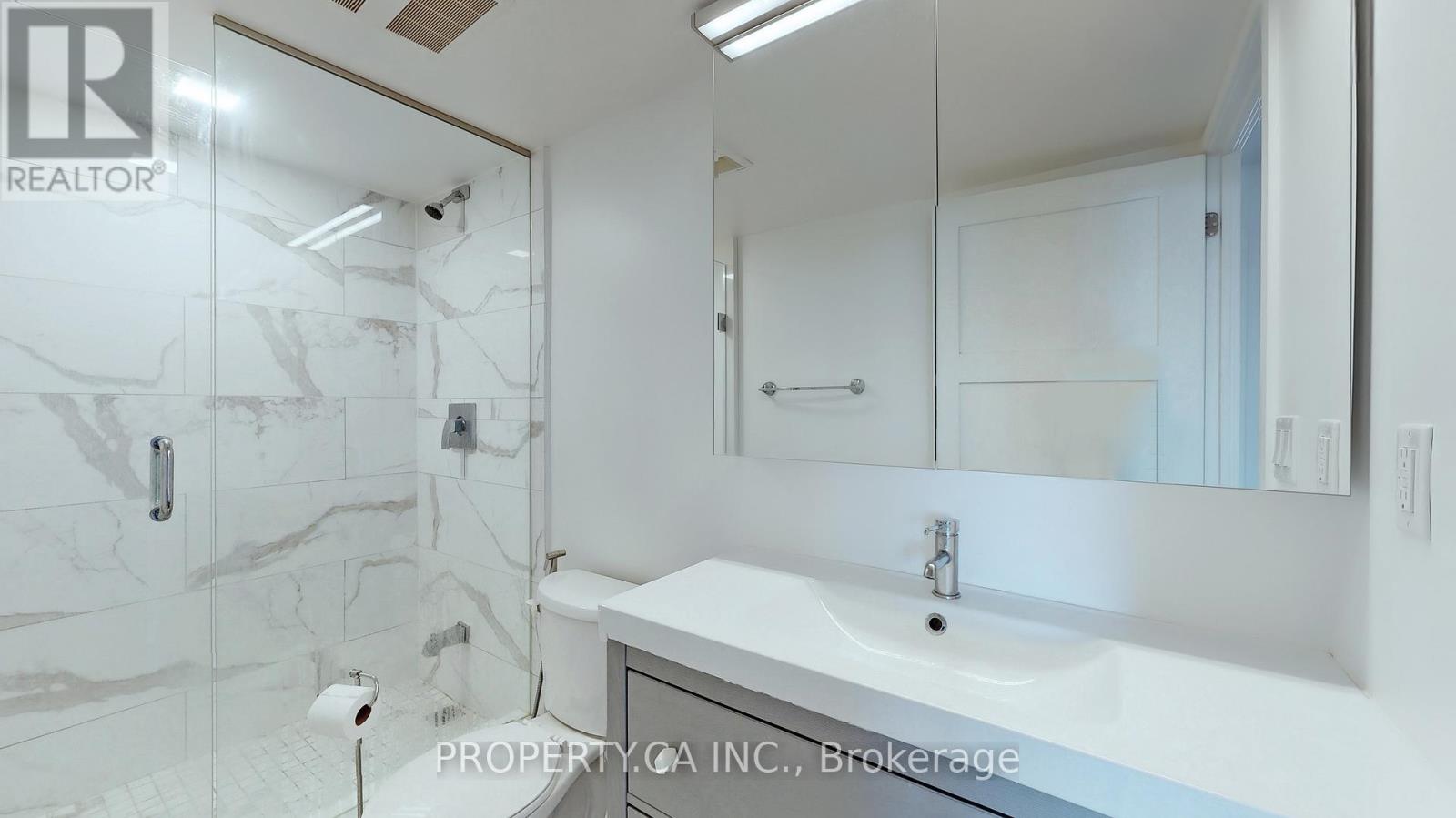 711 - 812 Lansdowne Avenue, Toronto, Ontario  M6H 4K5 - Photo 27 - W12474649