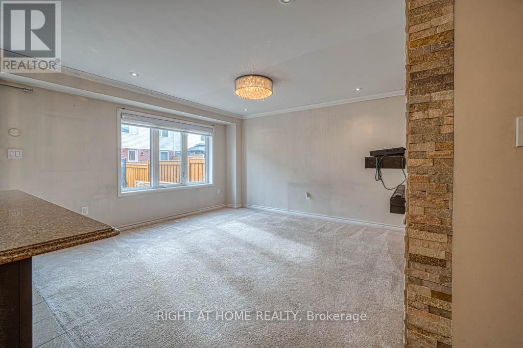 34 Enford Crescent, Brampton, Ontario  L7A 4C7 - Photo 11 - W12474653