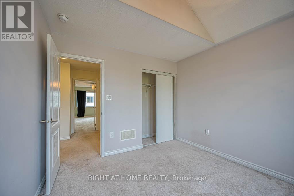 34 Enford Crescent, Brampton, Ontario  L7A 4C7 - Photo 26 - W12474653