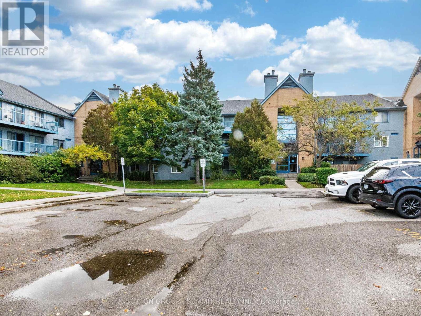 811 - 95 TRAILWOOD DRIVE, Mississauga, Ontario