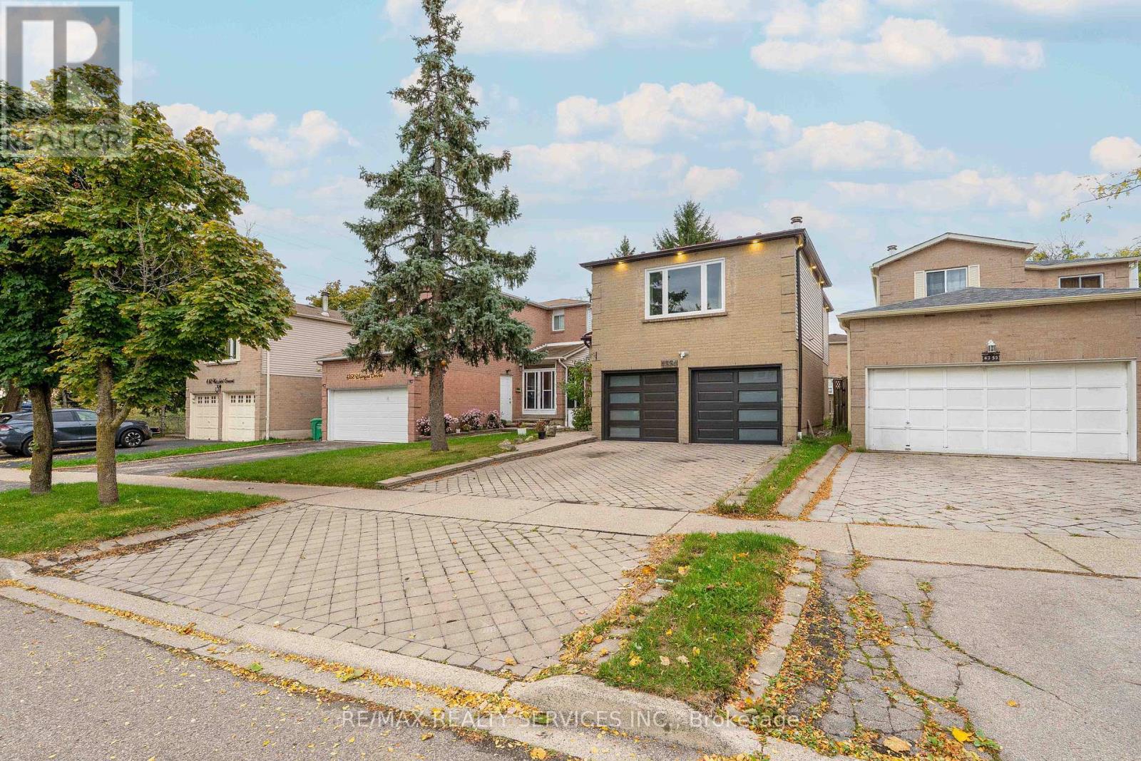 Bsmt - 4354 Waterford Crescent, Mississauga (Hurontario), Ontario  L5R 2B2 - Photo 2 - W12474674