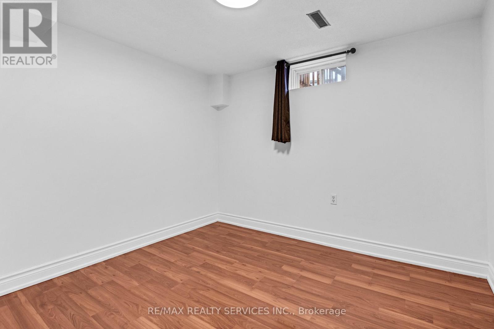 Bsmt - 4354 Waterford Crescent, Mississauga (Hurontario), Ontario  L5R 2B2 - Photo 7 - W12474674