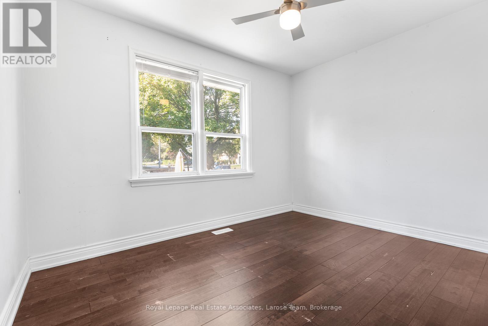 Upper - 453 Brookside Drive, Oakville, Ontario  L6K 1R2 - Photo 22 - W12474679