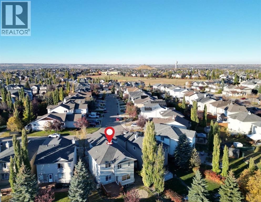 64 Cougarstone Square Sw, Calgary, Alberta  T3H 5J4 - Photo 2 - A2262348