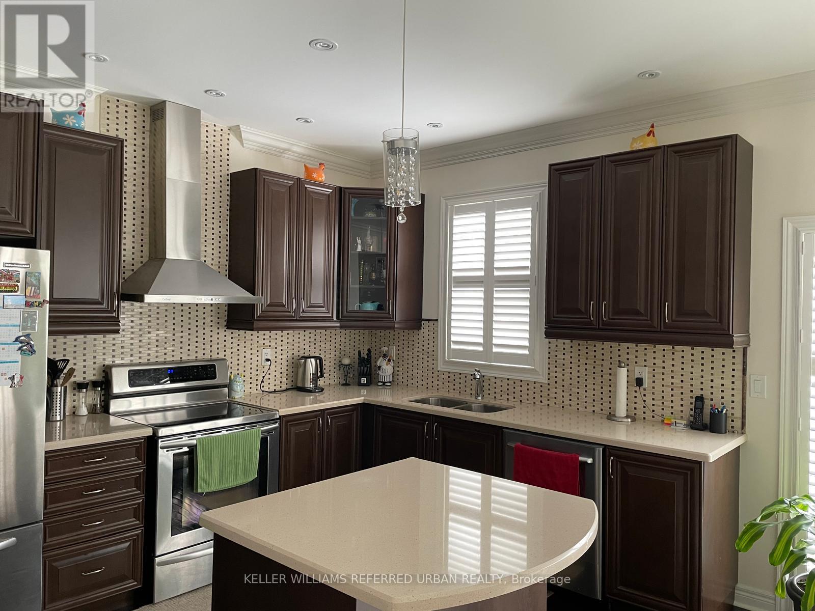 21 Sedore Street, Markham, Ontario  L6E 0K2 - Photo 12 - N12474520