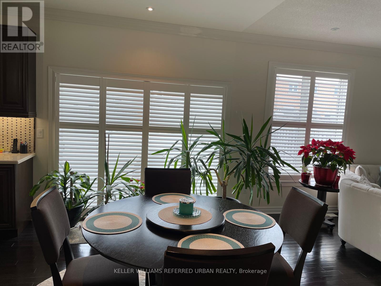 21 Sedore Street, Markham, Ontario  L6E 0K2 - Photo 4 - N12474520