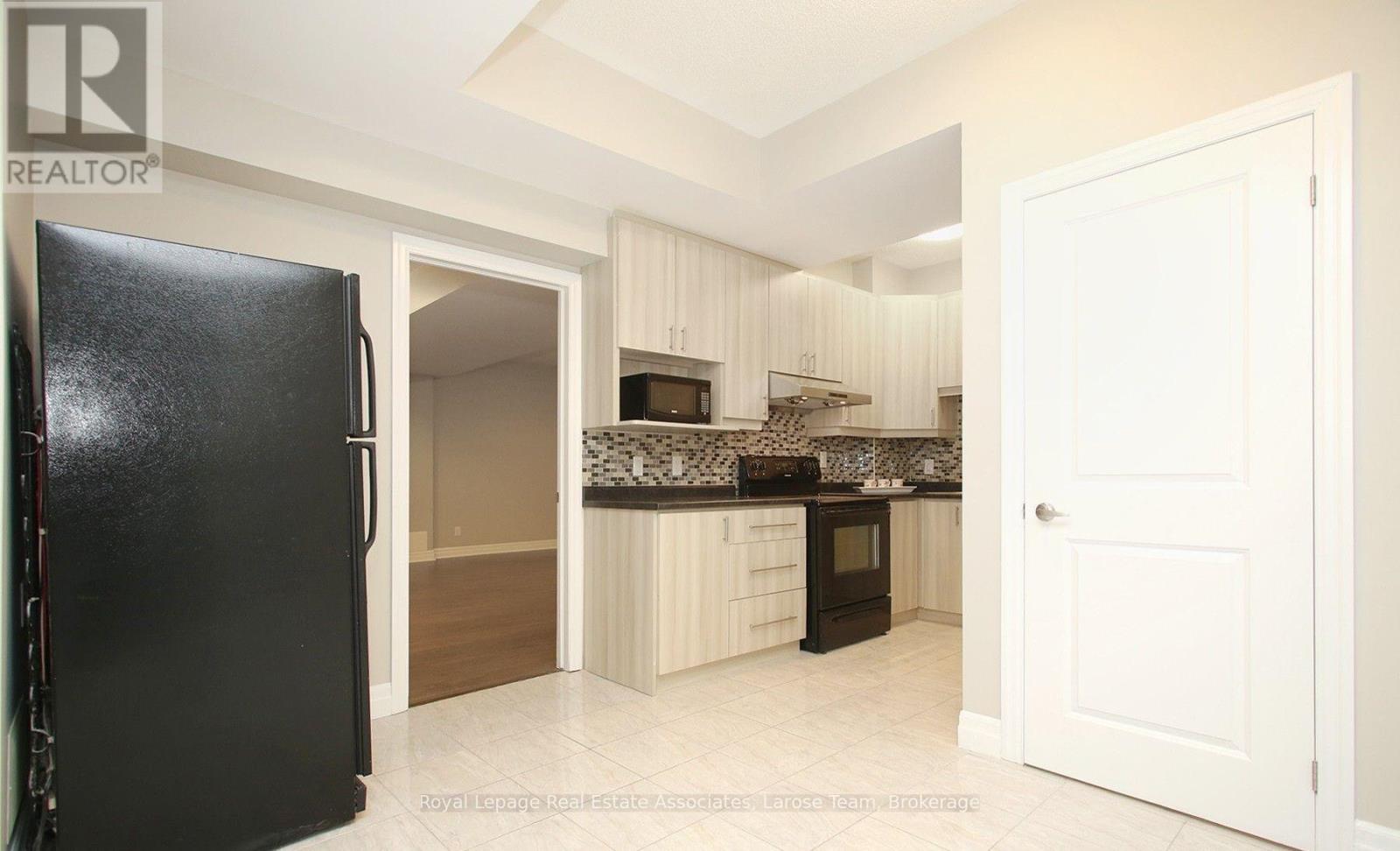 26 Perdita Road, Brampton, Ontario  L6Y 6B3 - Photo 41 - W12429124