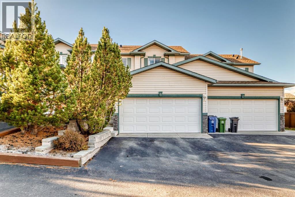 8, 122 Bow Ridge Crescent, Cochrane, Alberta