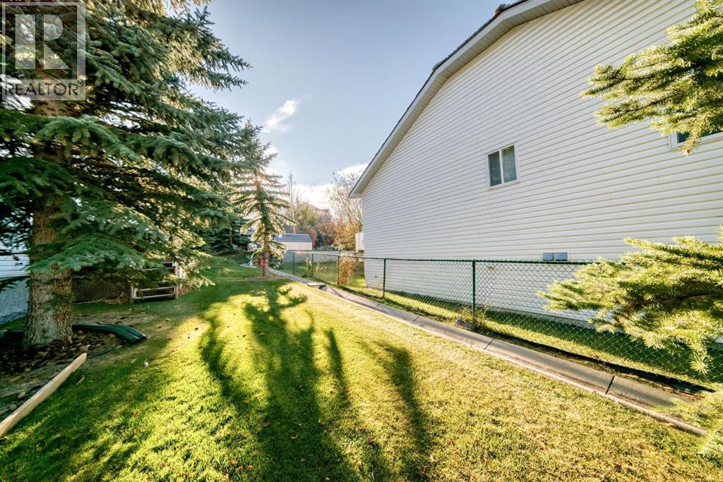 8, 122 Bow Ridge Crescent, Cochrane, Alberta  T4C 1V9 - Photo 38 - A2265241