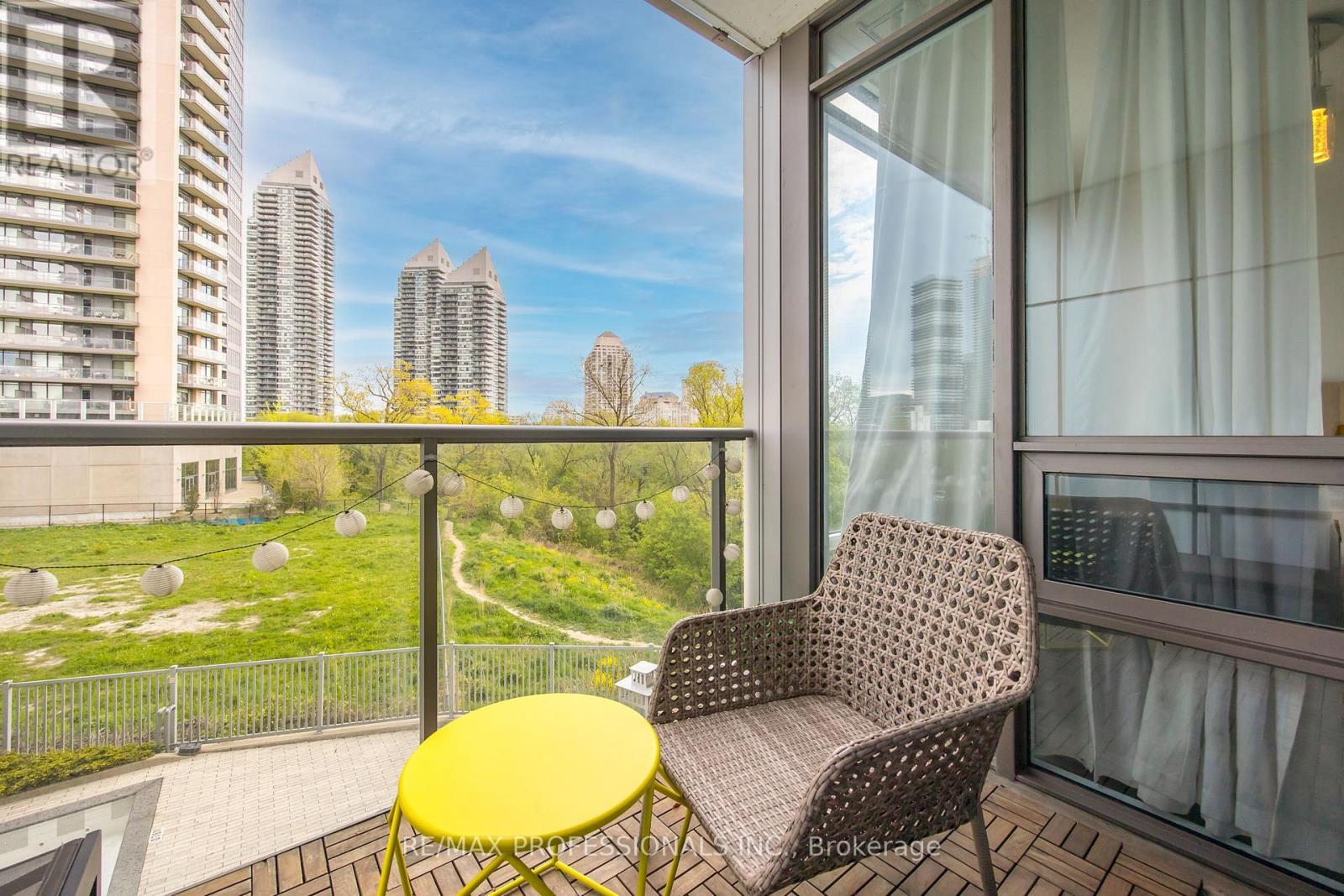 206 - 88 Park Lawn Road, Toronto, Ontario  M8Y 0B5 - Photo 21 - W12473172
