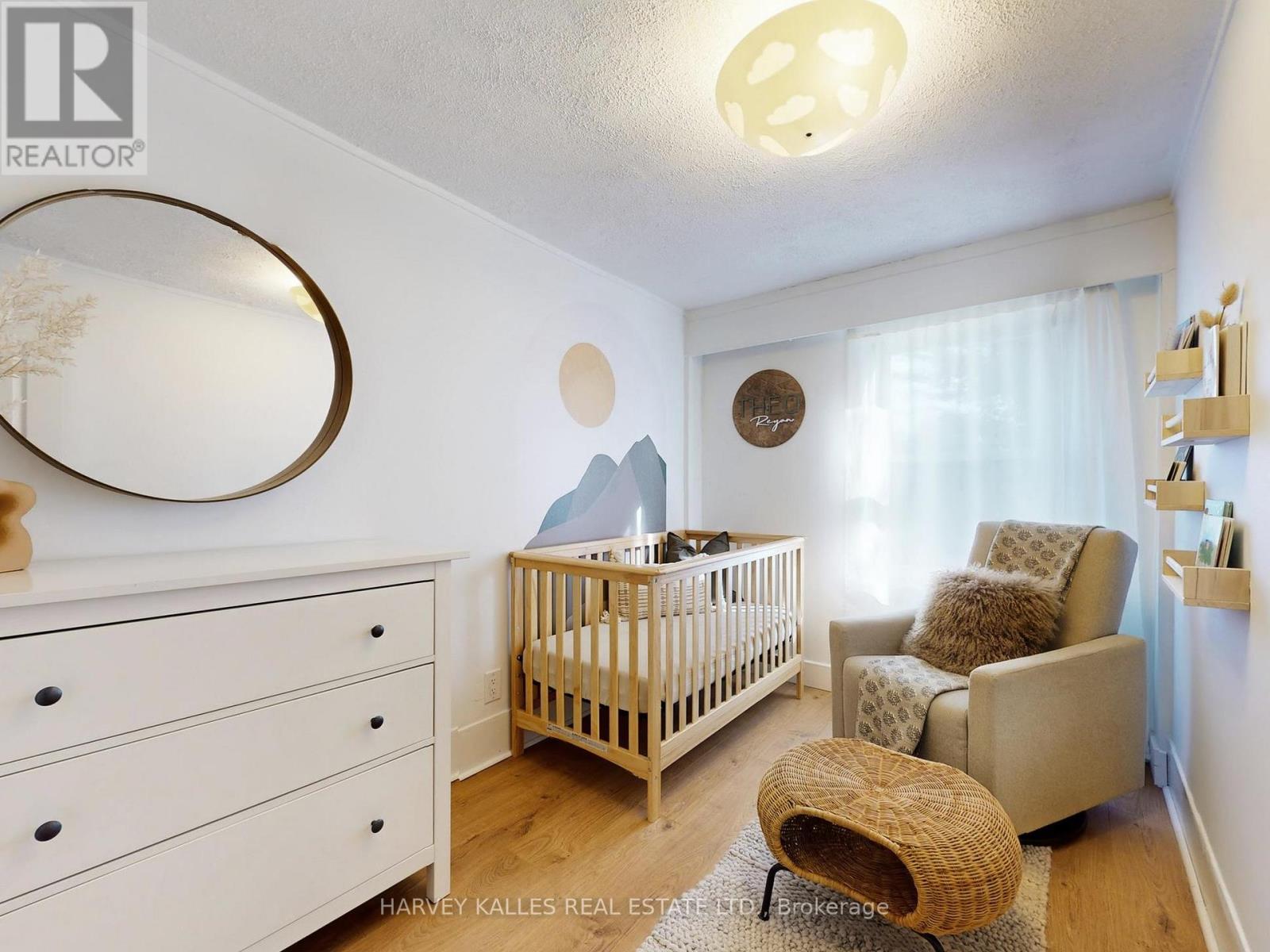 211 Rosemount Avenue, Toronto, Ontario  M6H 2N2 - Photo 23 - W12473973