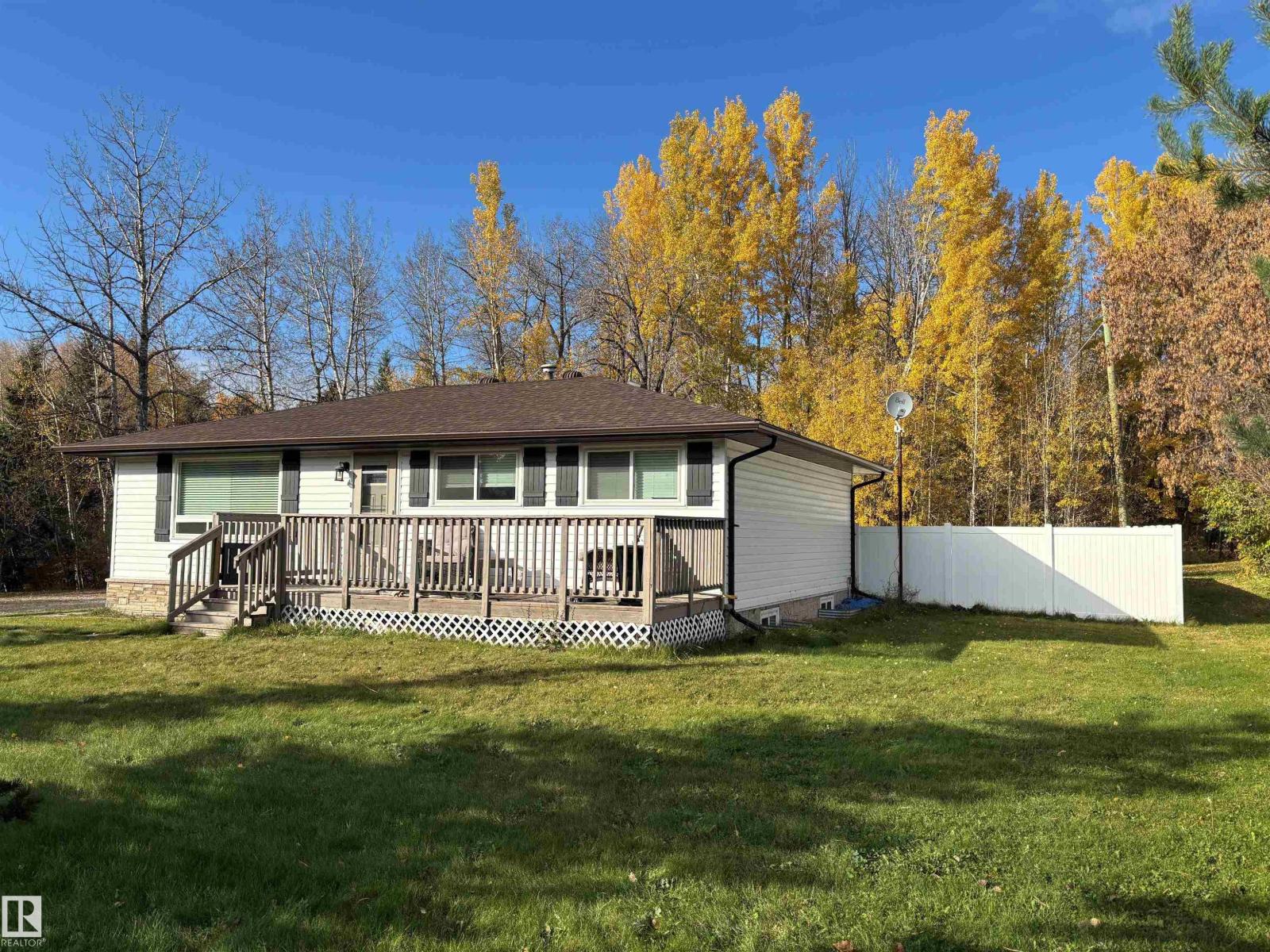 5036 53 Ave, Breton, Alberta  T0C 0P0 - Photo 2 - E4462970