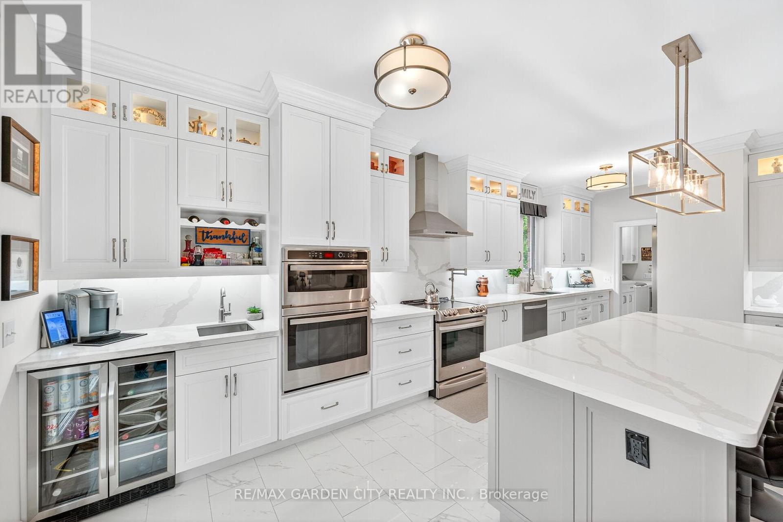 8 Bacon Lane, Pelham, Ontario  L0S 1E4 - Photo 10 - X12474569