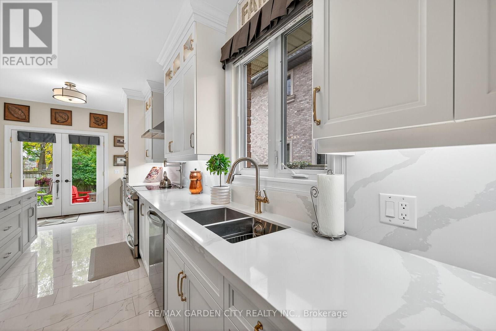 8 Bacon Lane, Pelham, Ontario  L0S 1E4 - Photo 15 - X12474569