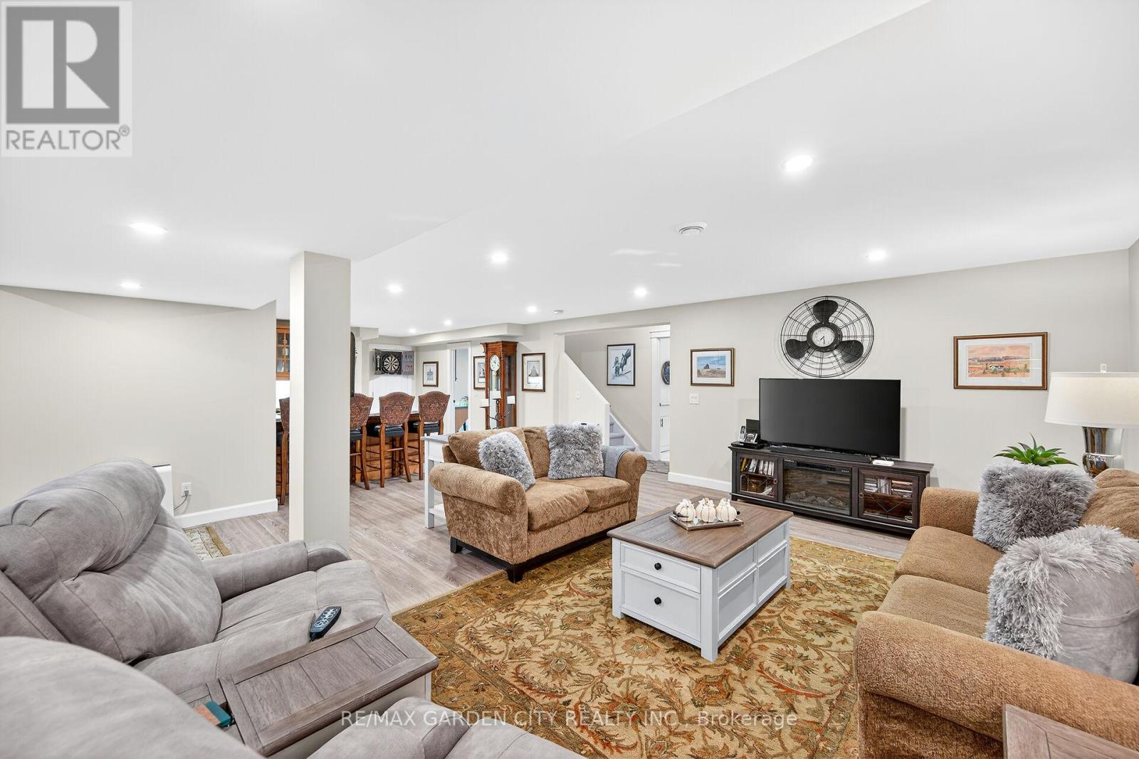 8 Bacon Lane, Pelham, Ontario  L0S 1E4 - Photo 35 - X12474569