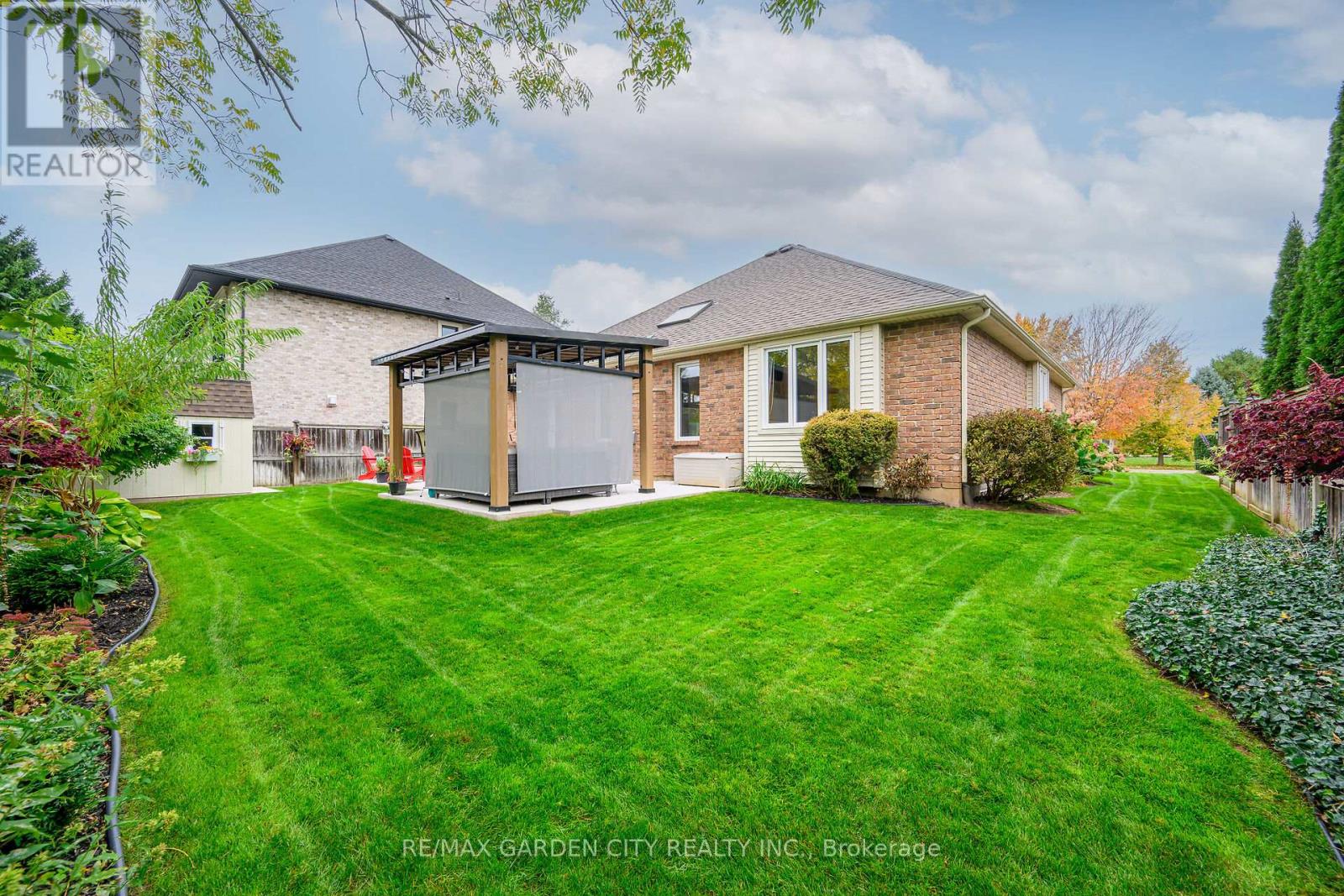 8 Bacon Lane, Pelham, Ontario  L0S 1E4 - Photo 47 - X12474569