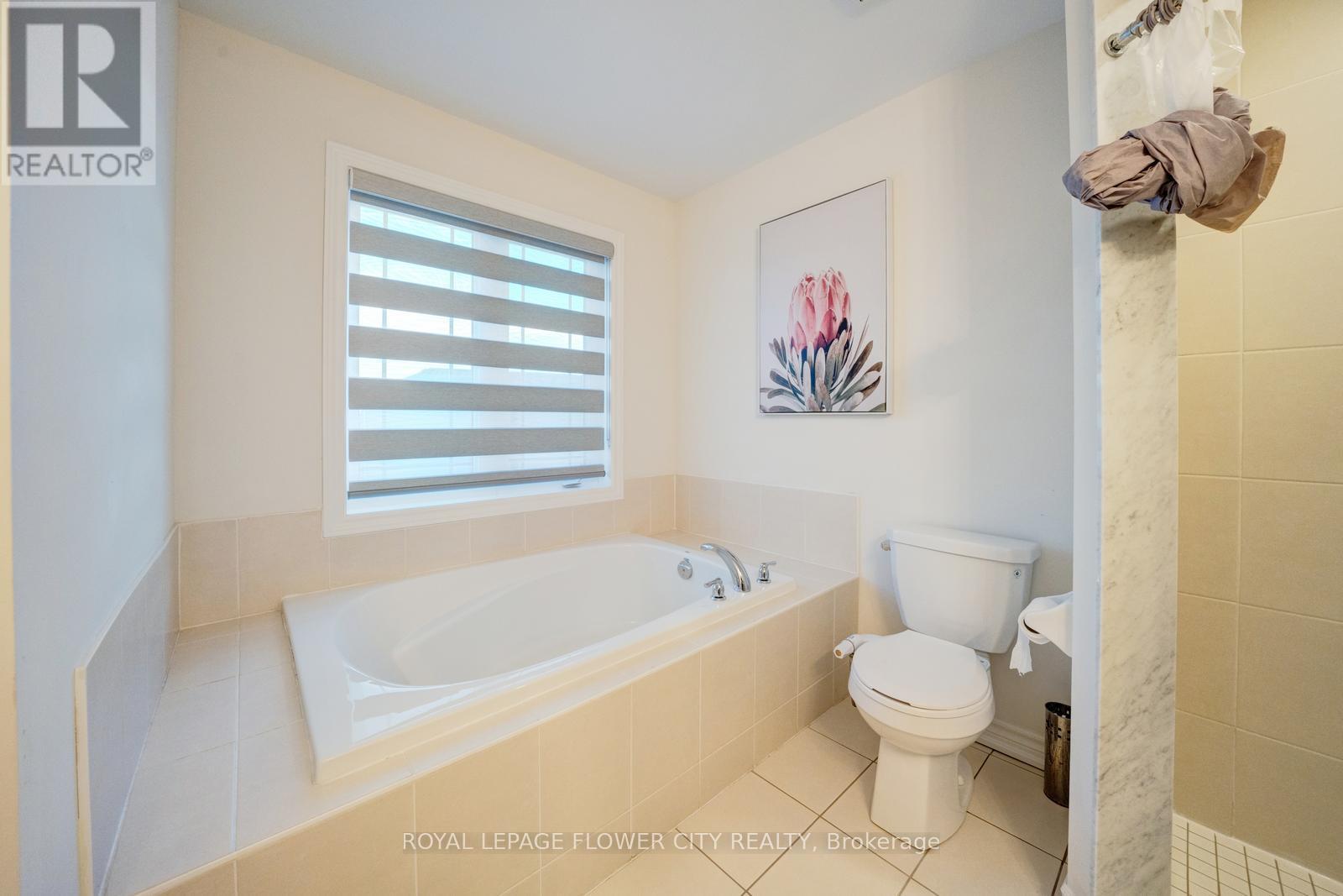 190 Palace Street, Thorold, Ontario  L2V 0N2 - Photo 30 - X12474571
